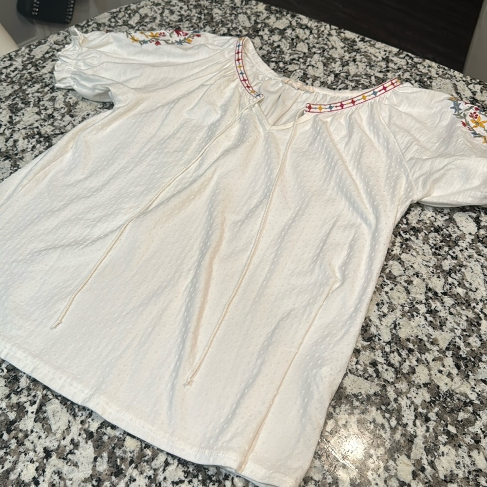 Solitaire - Floral Puff Sleeve Blouse - Large